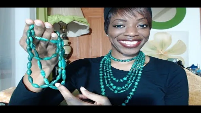 CRYSTAL NECKLACES: Should You WEAR a SHORT or LONG Necklace for (EFFECTIVE) Healing Results